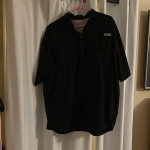 Columbia PFG- black short sleeve- fishing shirt- XL- great shape